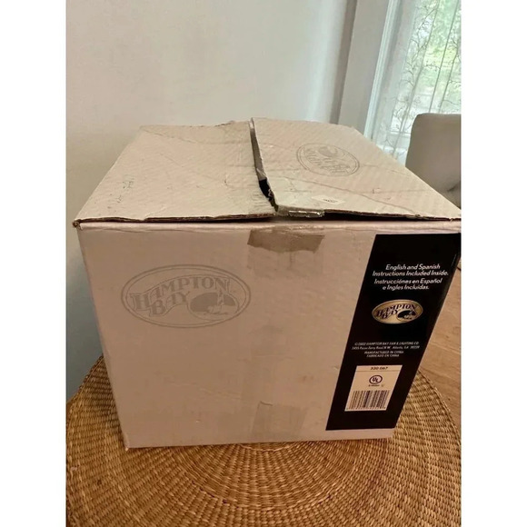 Hampton Bay Wall Mount Sconce - Picture 4 of 5